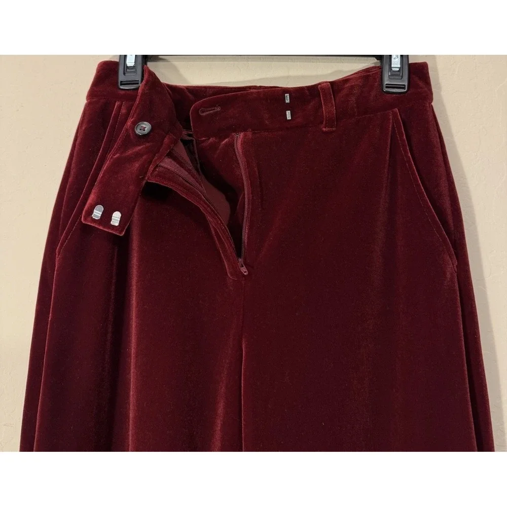White House Black Market Luna Wide Leg Trousers Women 8 Red Velvet Holidays - Picture 3 of 7